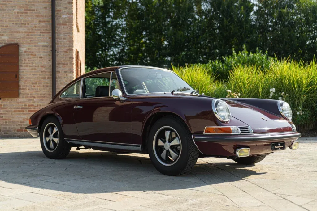 Porsche 911 for sale | 1971 Porsche 911 2.2 S - Image 2