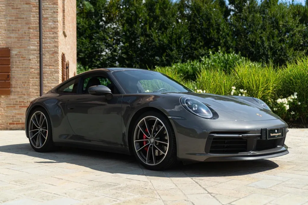 Porsche 911 for sale | 2019 PORSCHE 992 (911) CARRERA 4S - Image 2