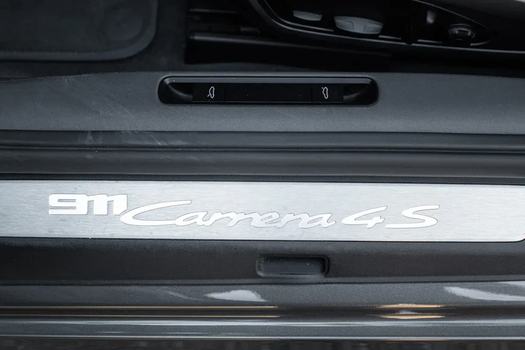 Porsche 911 for sale | 2019 PORSCHE 992 (911) CARRERA 4S - Image 36