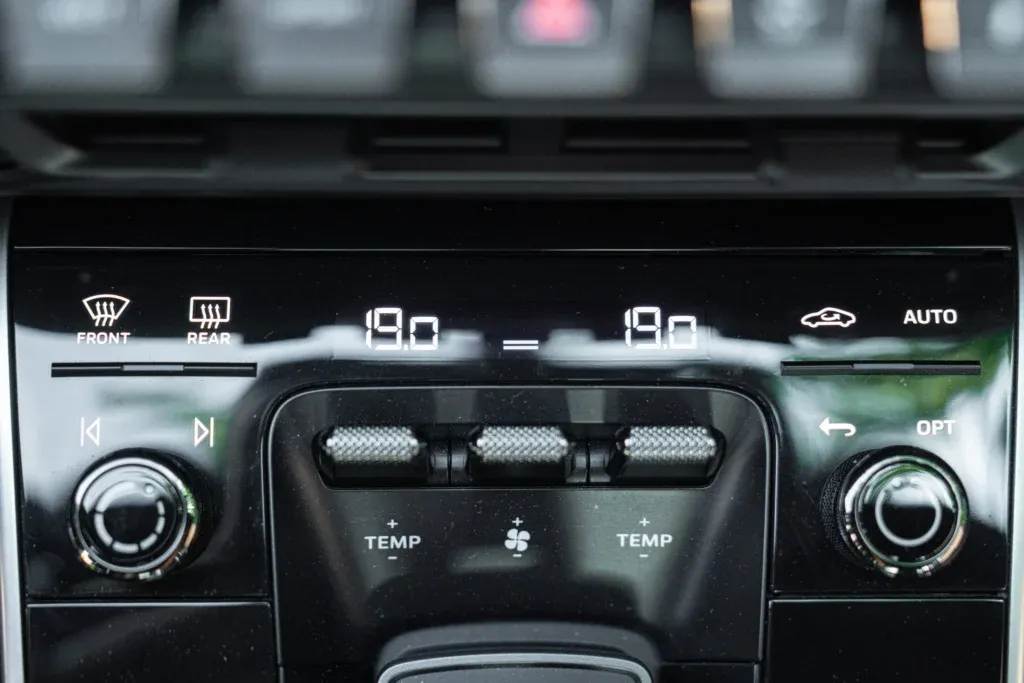 Porsche 911 for sale | 2019 PORSCHE 992 (911) CARRERA 4S - Image 53