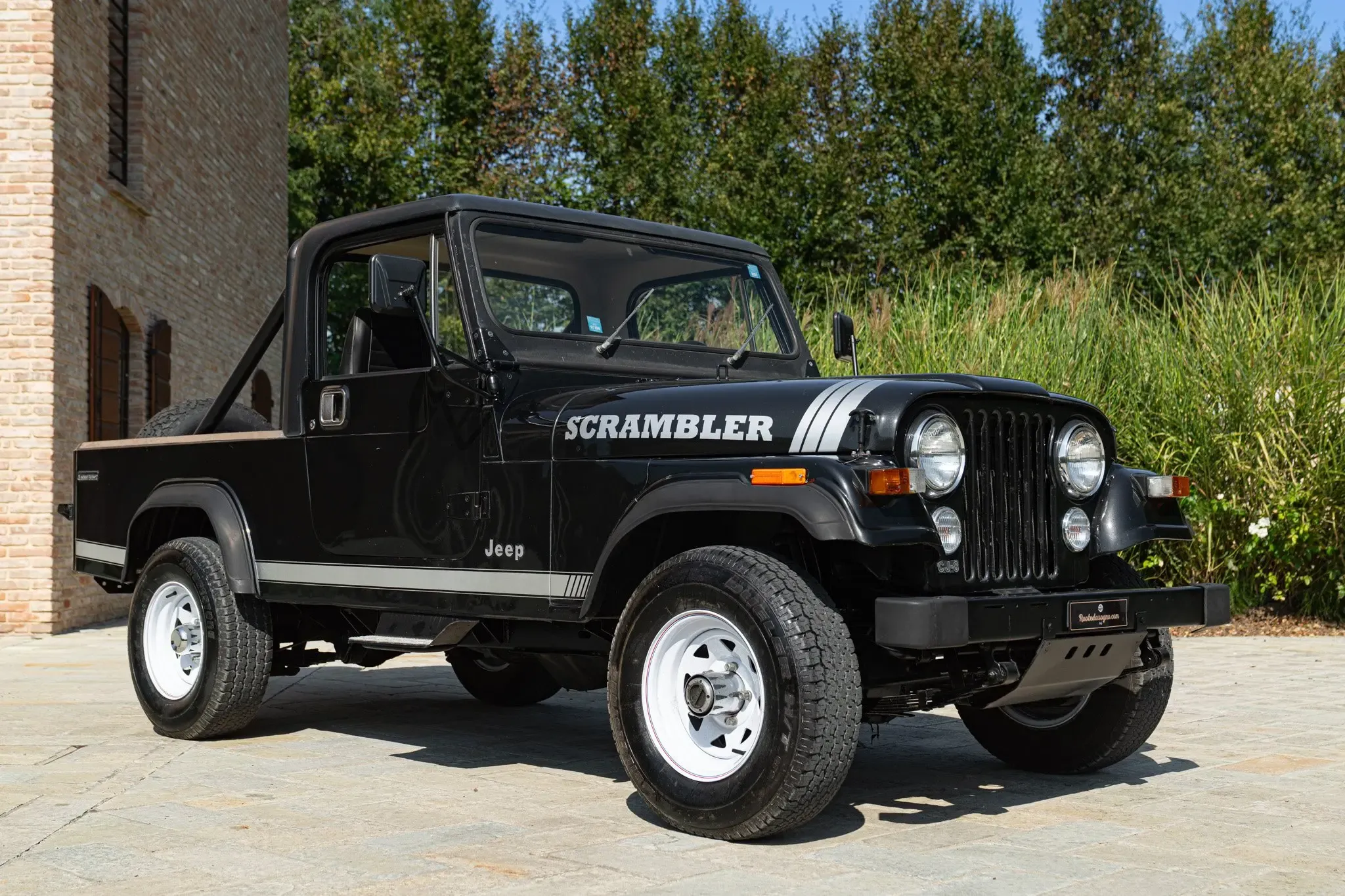 Jeep CJ for sale | 1984 JEEP CJ-8 SCRAMBLER - Image 2