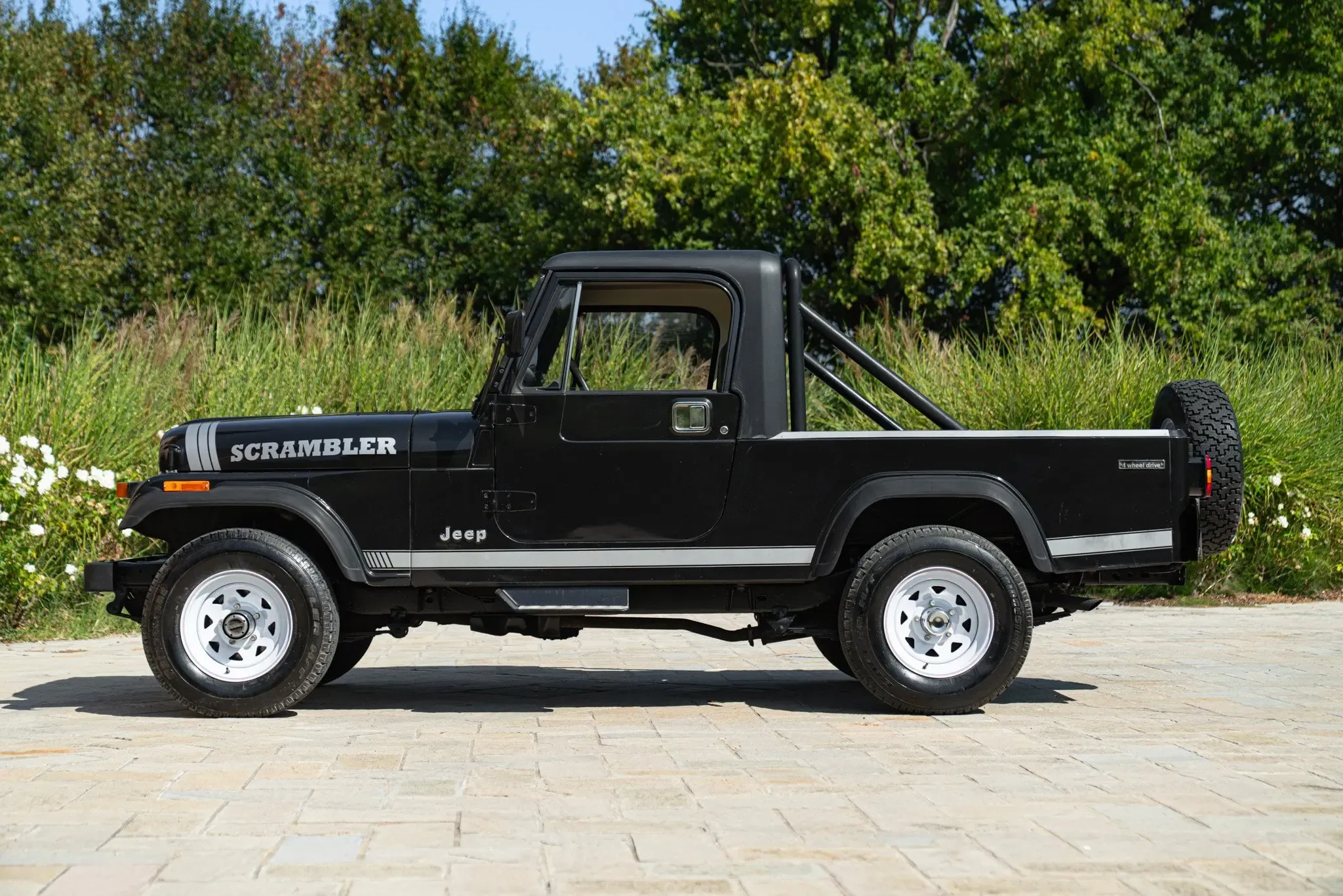 Jeep CJ for sale | 1984 JEEP CJ-8 SCRAMBLER - Image 5
