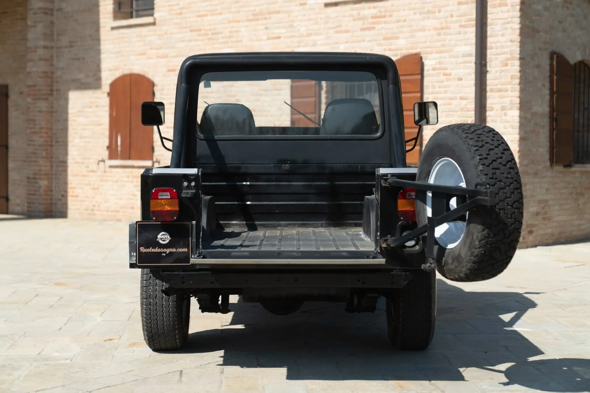 Jeep CJ for sale | 1984 JEEP CJ-8 SCRAMBLER - Image 9