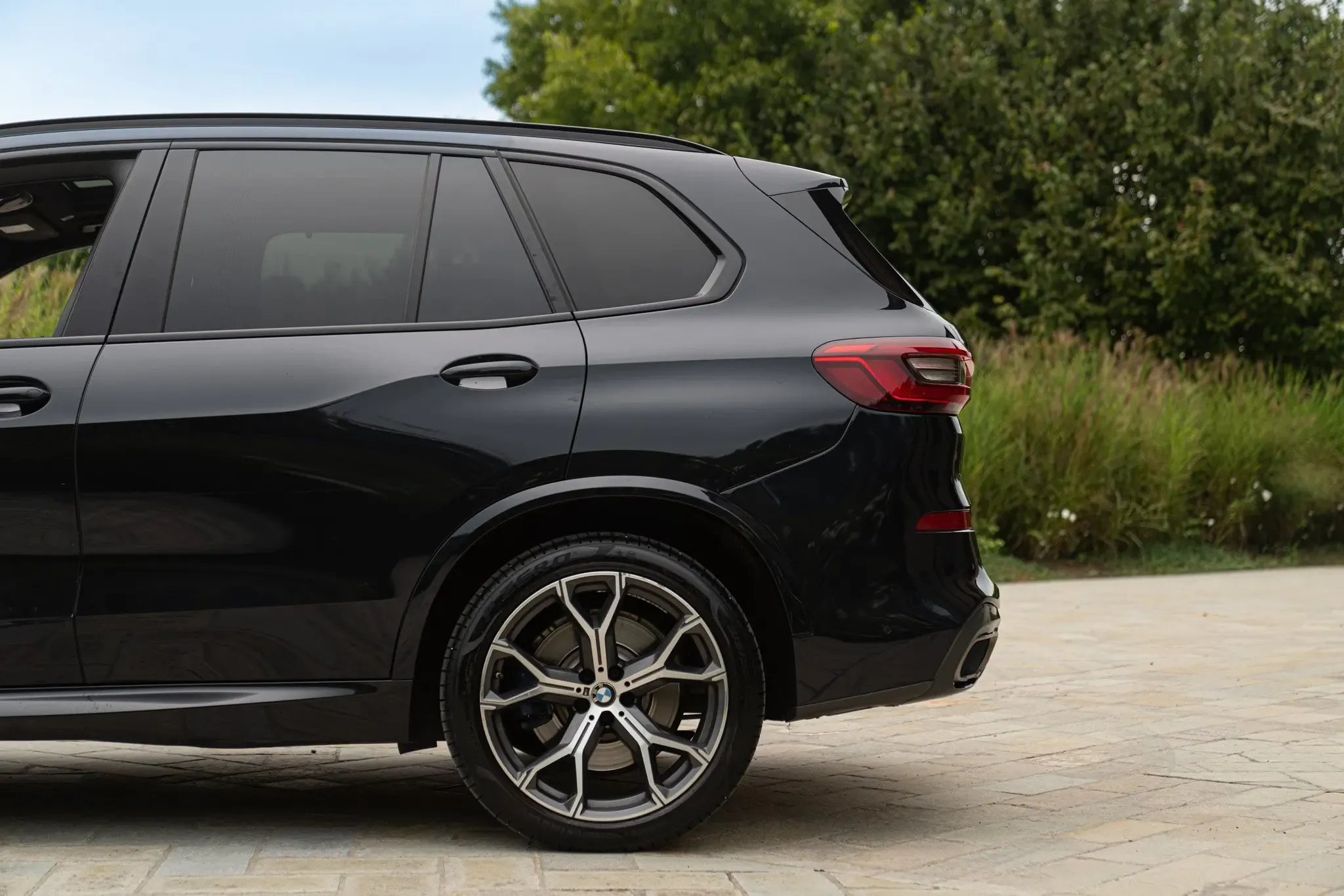 BMW X5 for sale | 2019 BMW X5 M 50D - Image 24