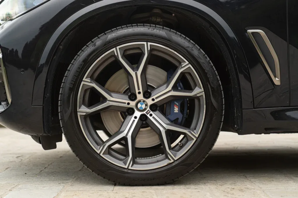 BMW X5 for sale | 2019 BMW X5 M 50D - Image 22