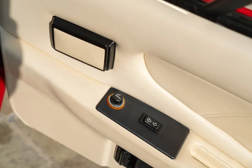 Lotus Esprit for sale | 1993 LOTUS ESPRIT TURBO SE - Image 40