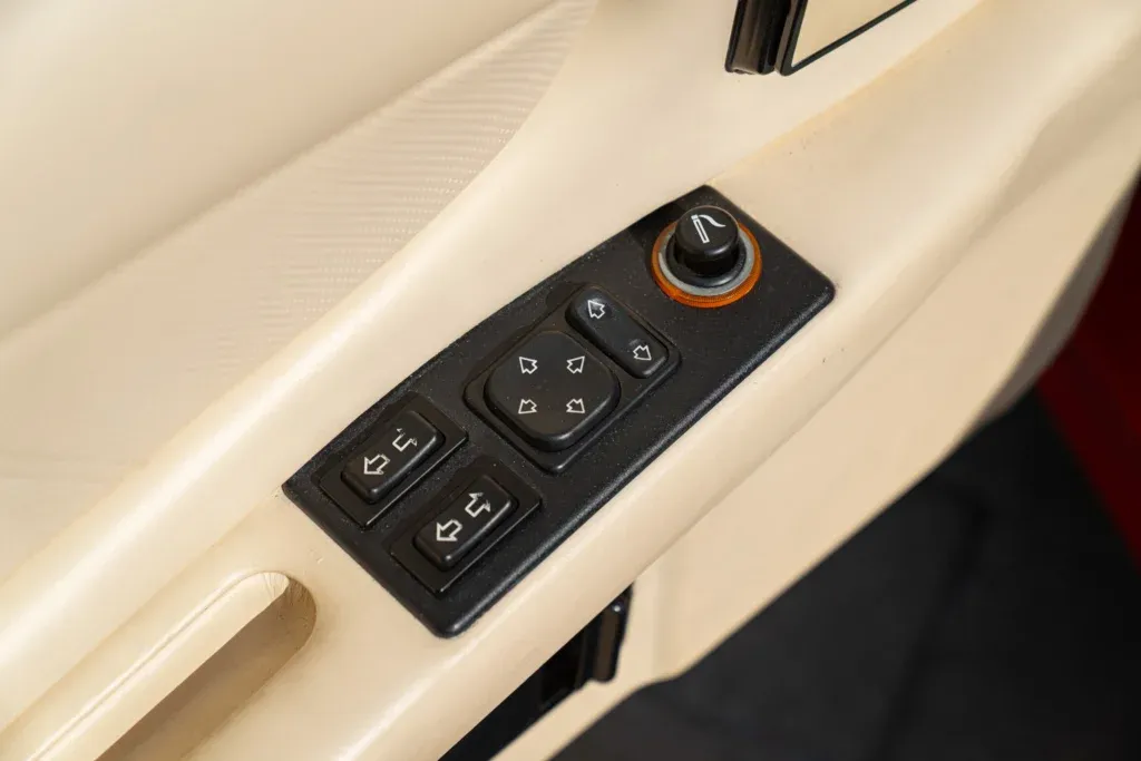 Lotus Esprit for sale | 1993 LOTUS ESPRIT TURBO SE - Image 45