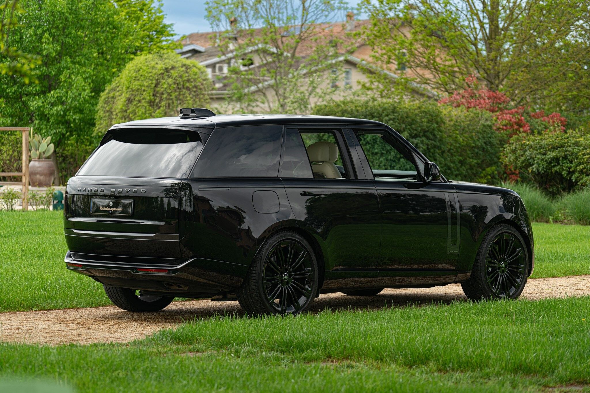 Land Rover Range Rover for sale | 2024 LAND ROVER RANGE ROVER 4.4 V8 AUTOBIOGRAPHY - Image 14