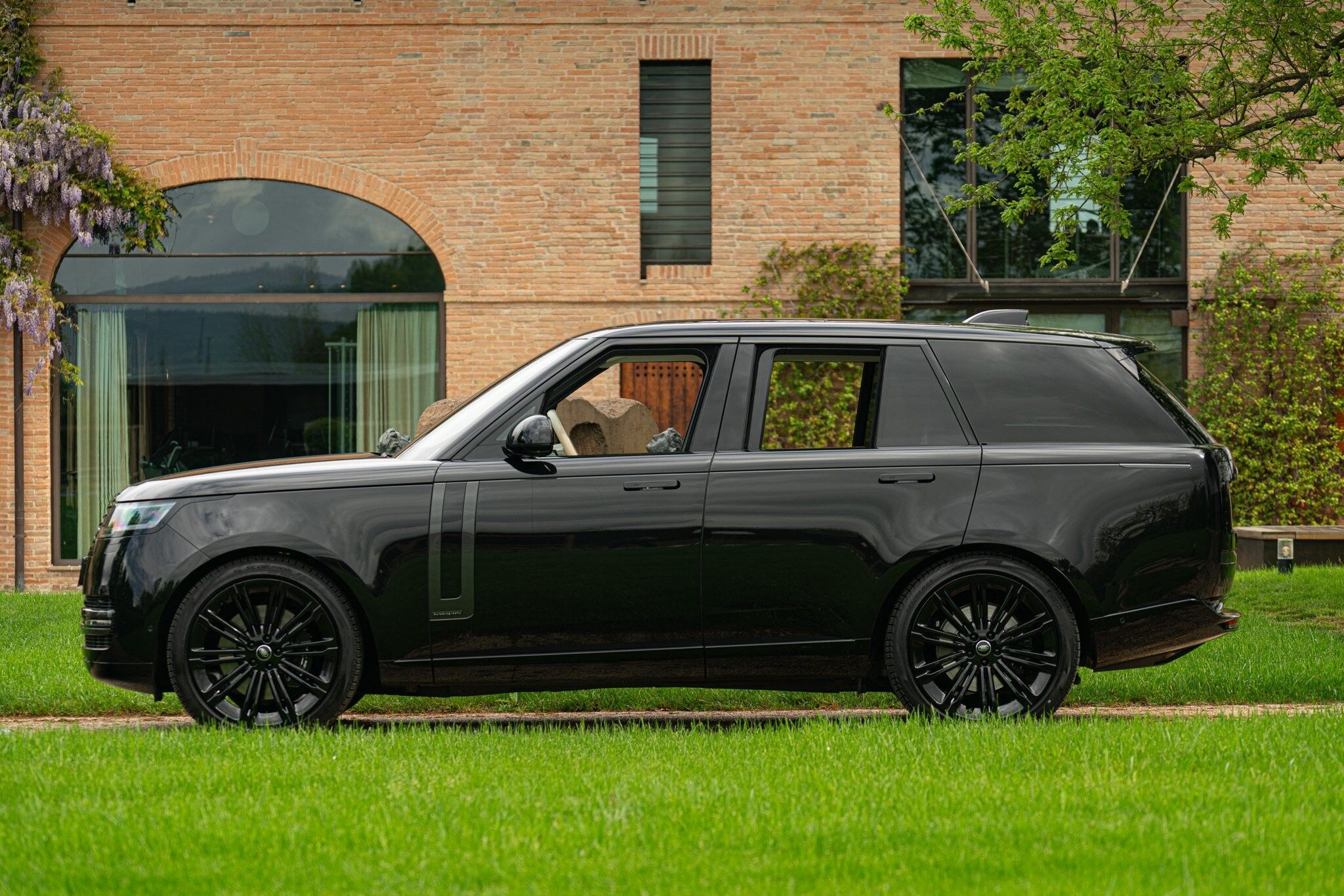 Land Rover Range Rover for sale | 2024 LAND ROVER RANGE ROVER 4.4 V8 AUTOBIOGRAPHY - Image 12