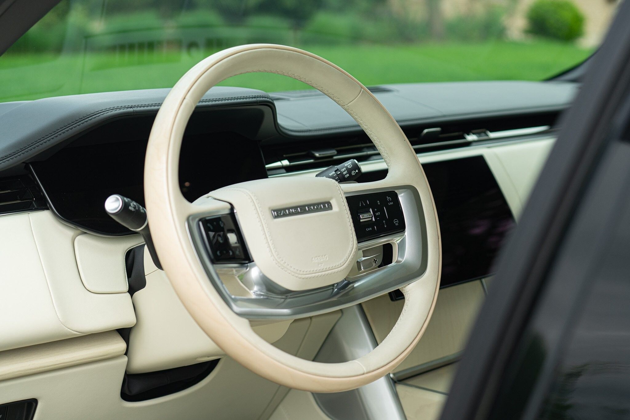 Land Rover Range Rover for sale | 2024 LAND ROVER RANGE ROVER 4.4 V8 AUTOBIOGRAPHY - Image 49