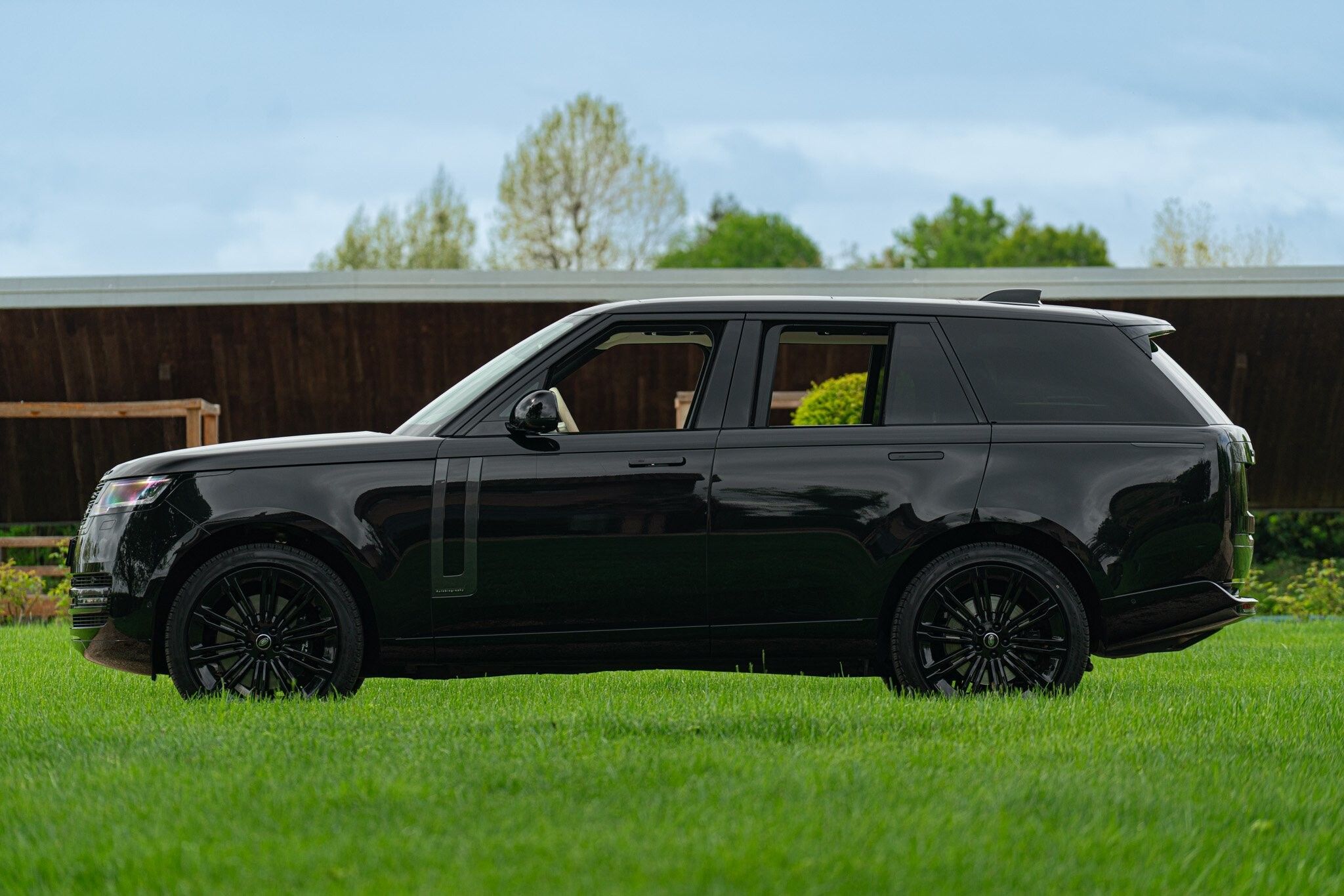 Land Rover Range Rover for sale | 2024 LAND ROVER RANGE ROVER 4.4 V8 AUTOBIOGRAPHY - Image 16