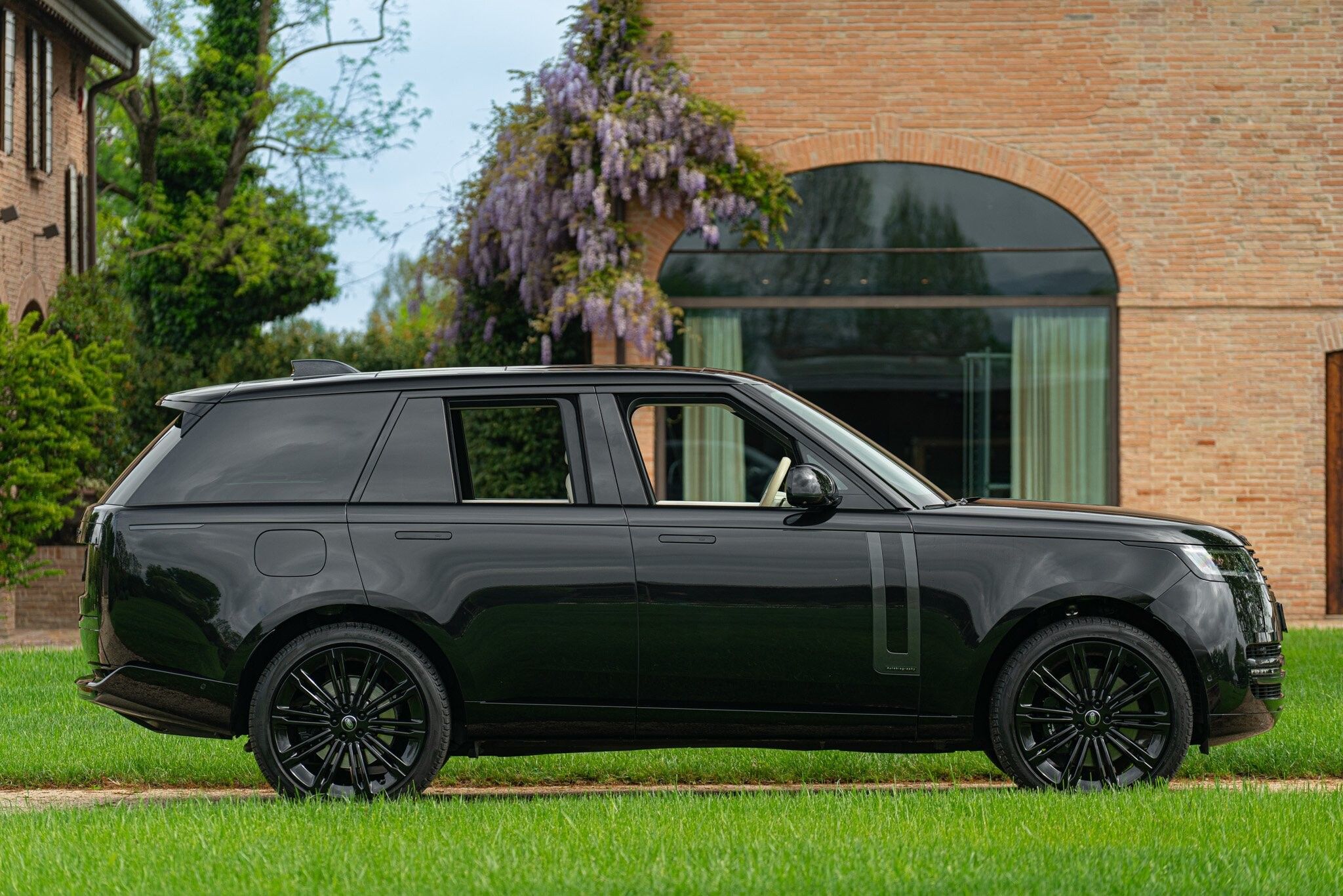 Land Rover Range Rover for sale | 2024 LAND ROVER RANGE ROVER 4.4 V8 AUTOBIOGRAPHY - Image 6