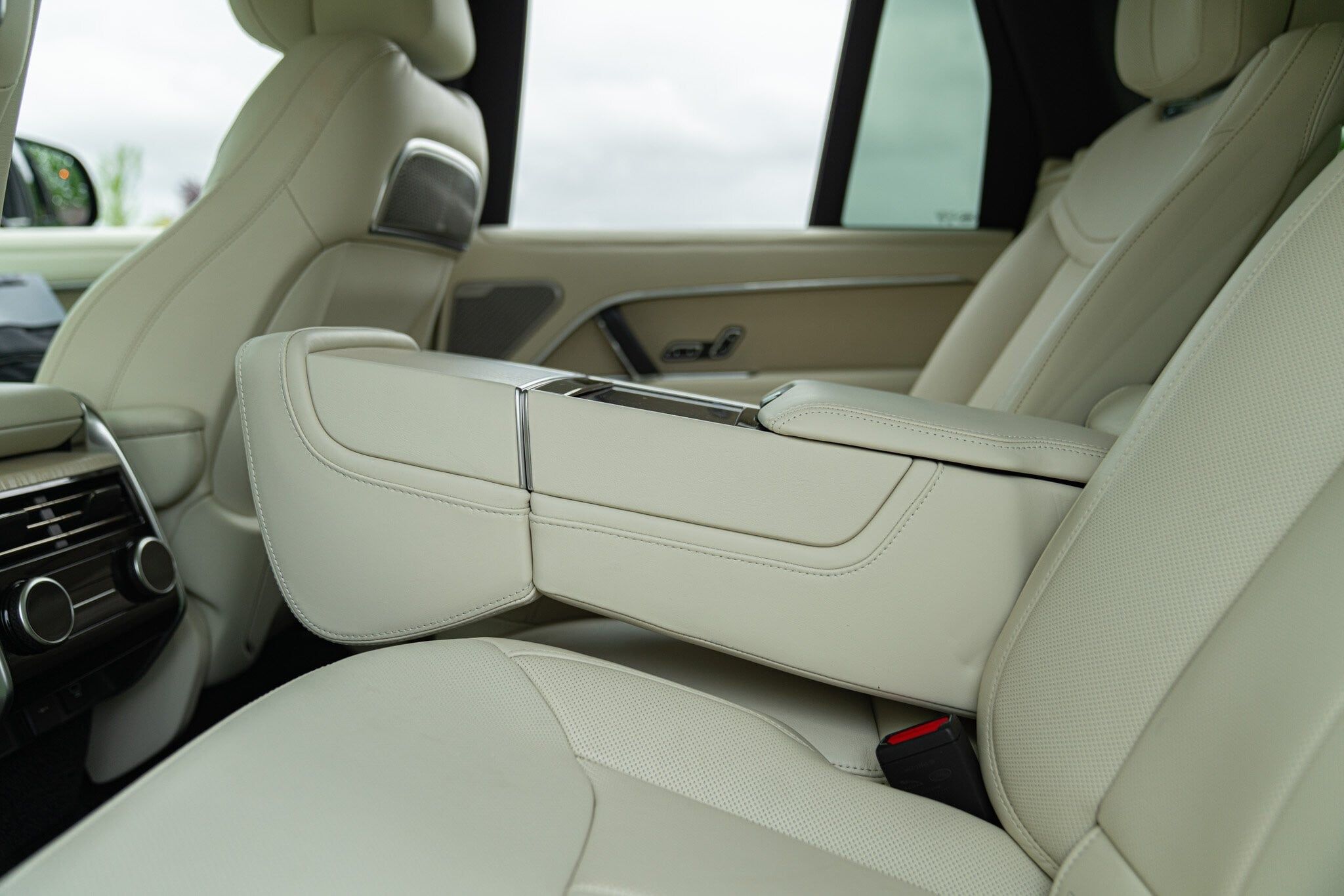 Land Rover Range Rover for sale | 2024 LAND ROVER RANGE ROVER 4.4 V8 AUTOBIOGRAPHY - Image 240