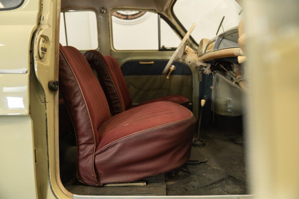 Renault Dauphine for sale | 1961 Renault Dauphine Gordini - Image 19