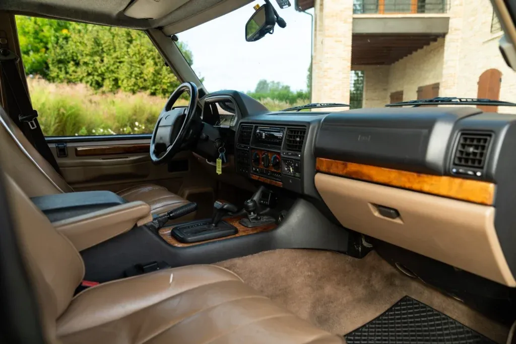 Land Rover Range Rover for sale | 1994 Range Rover Classic LWB Soft Dash - Image 34