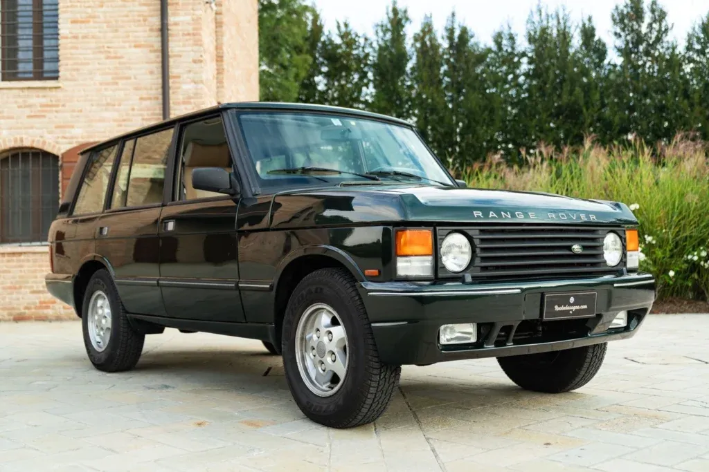 Land Rover Range Rover for sale | 1994 RANGE ROVER CLASSIC LWB SOFT DASH - Image 2