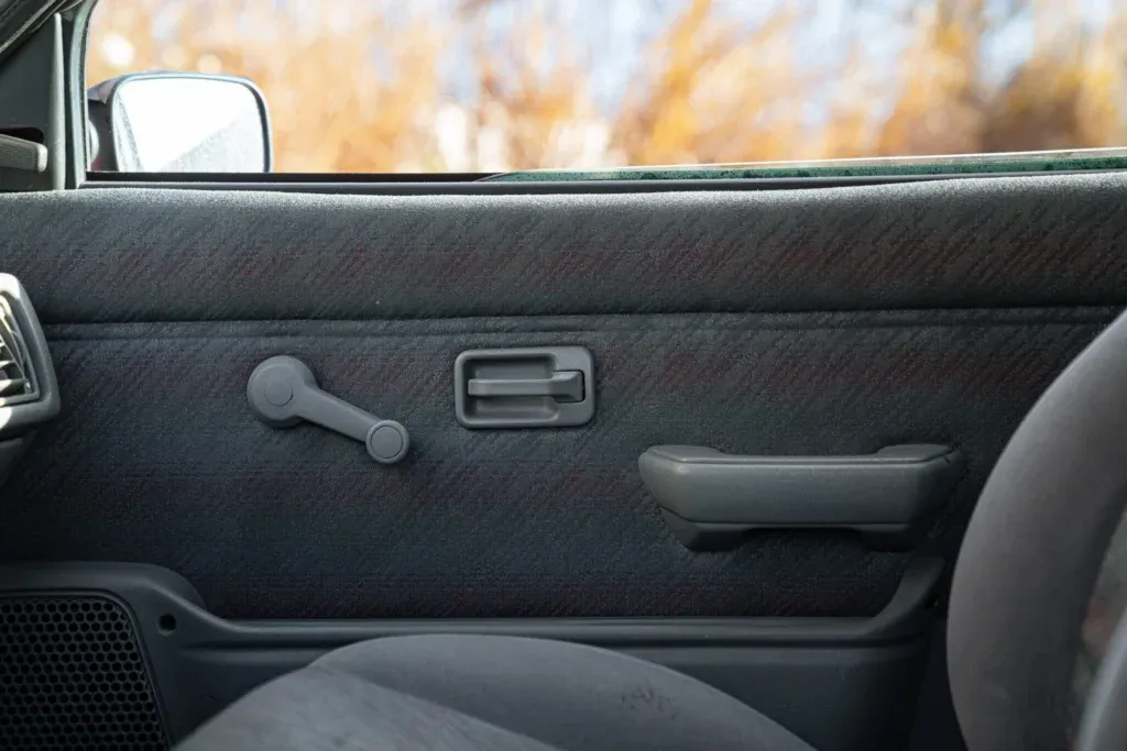 Rover 100 for sale | 1994 Rover 100 Cabriolet - Image 39