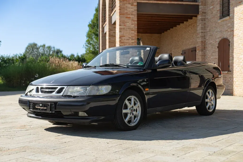 Saab 900 for sale | 1997 SAAB 900 SE - Image 2