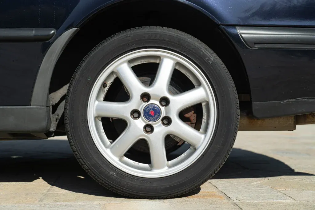 Saab 900 for sale | 1997 SAAB 900 SE - Image 28