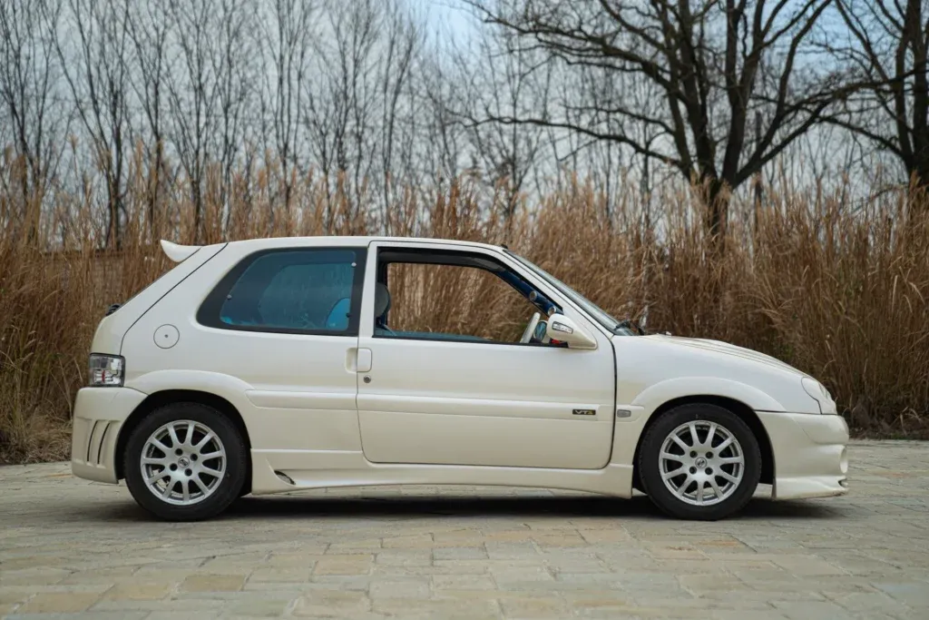 Citroën Saxo for sale | 1996 CITROEN SAXO VTS - Image 4