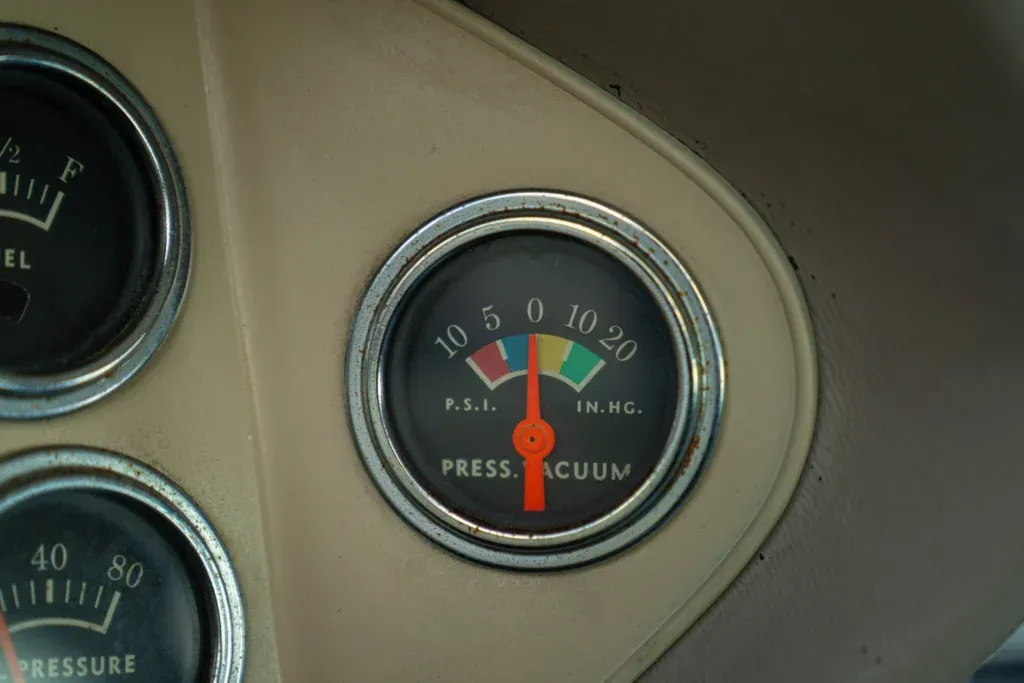 Studebaker Avanti for sale | 1963 STUDEBAKER AVANTI SUPERCHARGED - Image 65