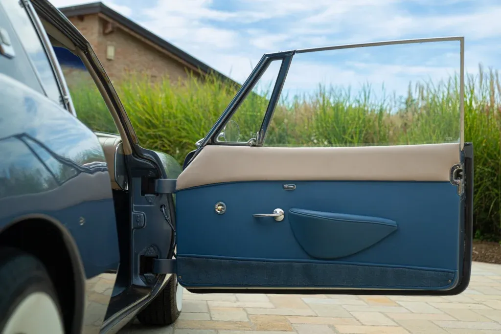 Studebaker Avanti for sale | 1963 STUDEBAKER AVANTI SUPERCHARGED - Image 73