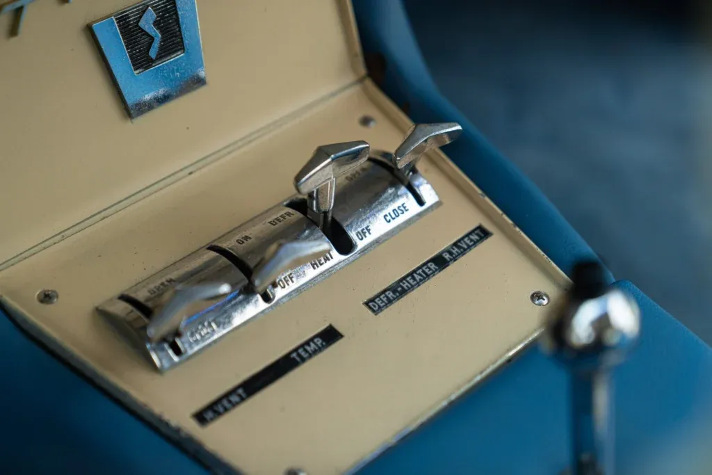 Studebaker Avanti for sale | 1963 STUDEBAKER AVANTI SUPERCHARGED - Image 81