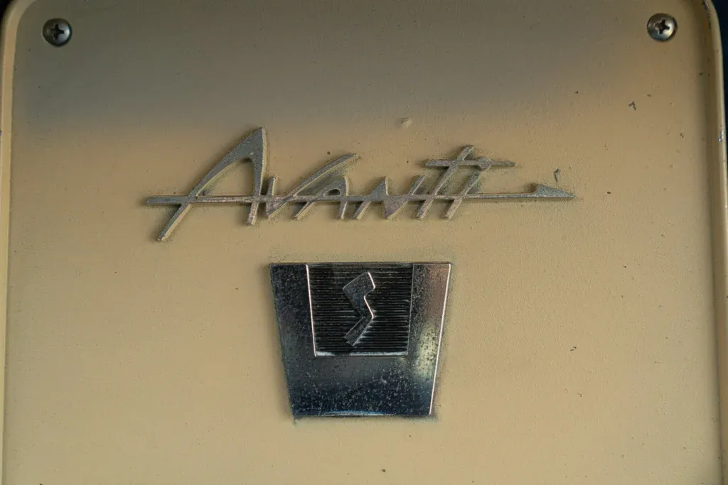 Studebaker Avanti for sale | 1963 STUDEBAKER AVANTI SUPERCHARGED - Image 82