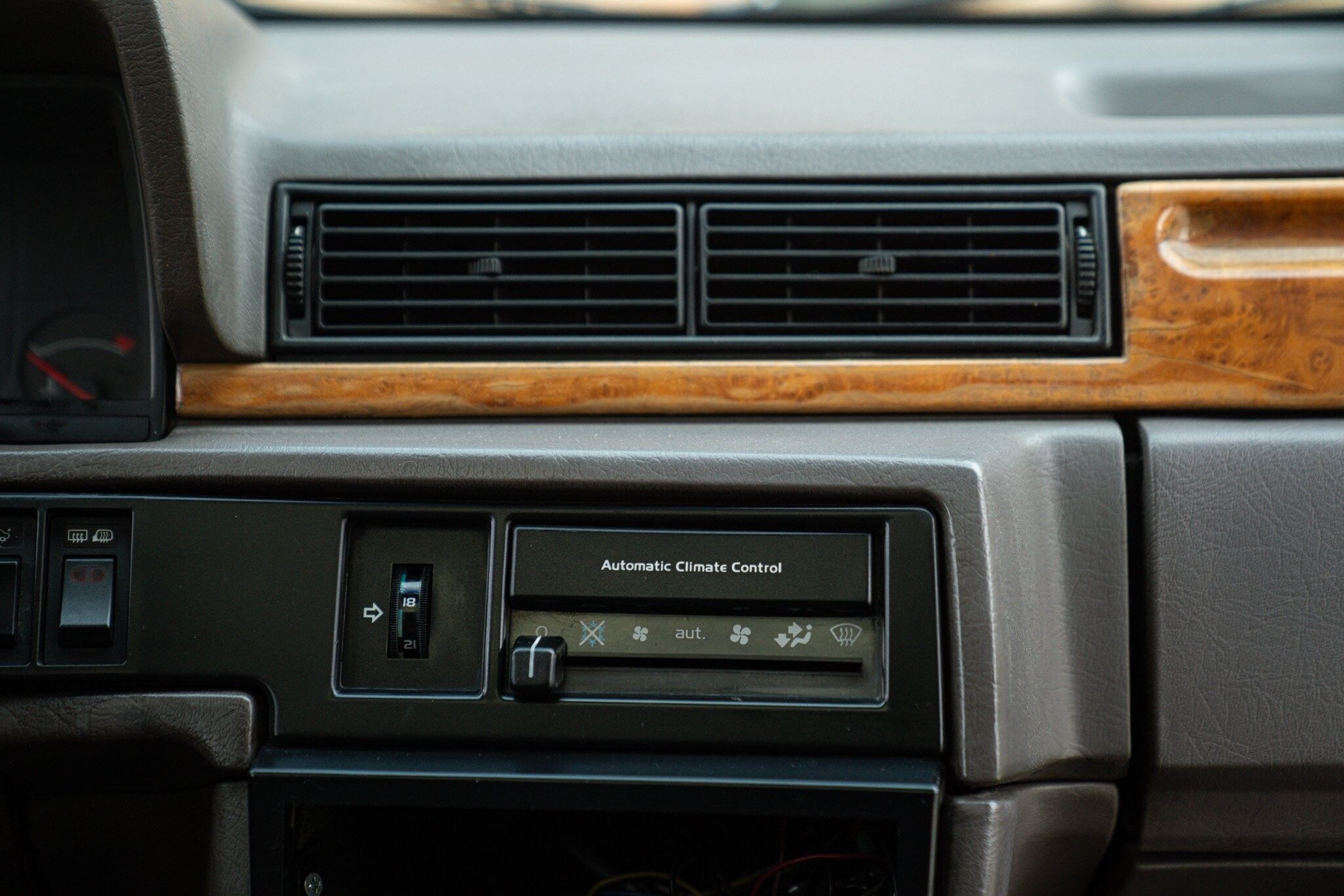 Volvo 780 for sale | 1987 VOLVO 780 COUPE’ TD BERTONE - Image 41