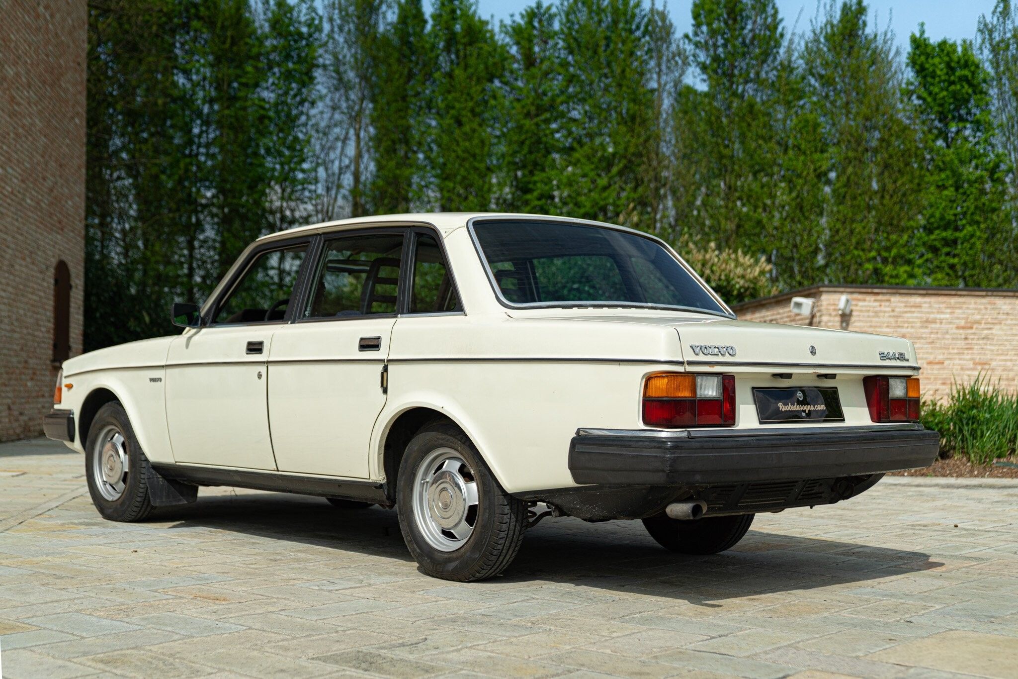 Volvo 244 for sale | 1982 VOLVO 244 GL - Image 6