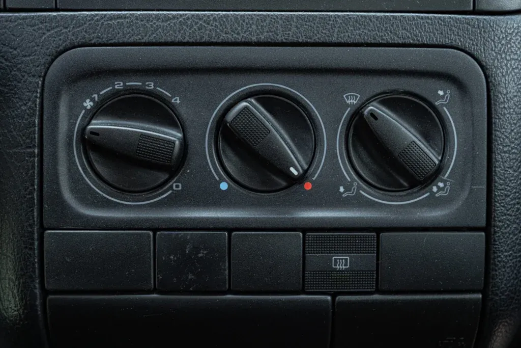 Volkswagen Golf for sale | 1997 VOLKSWAGEN GOLF 1.6 ALLESTIMENTO GT - Image 31