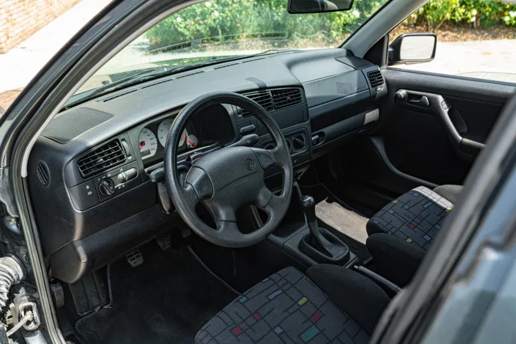 Volkswagen Golf for sale | 1997 VOLKSWAGEN GOLF 1.6 ALLESTIMENTO GT - Image 24