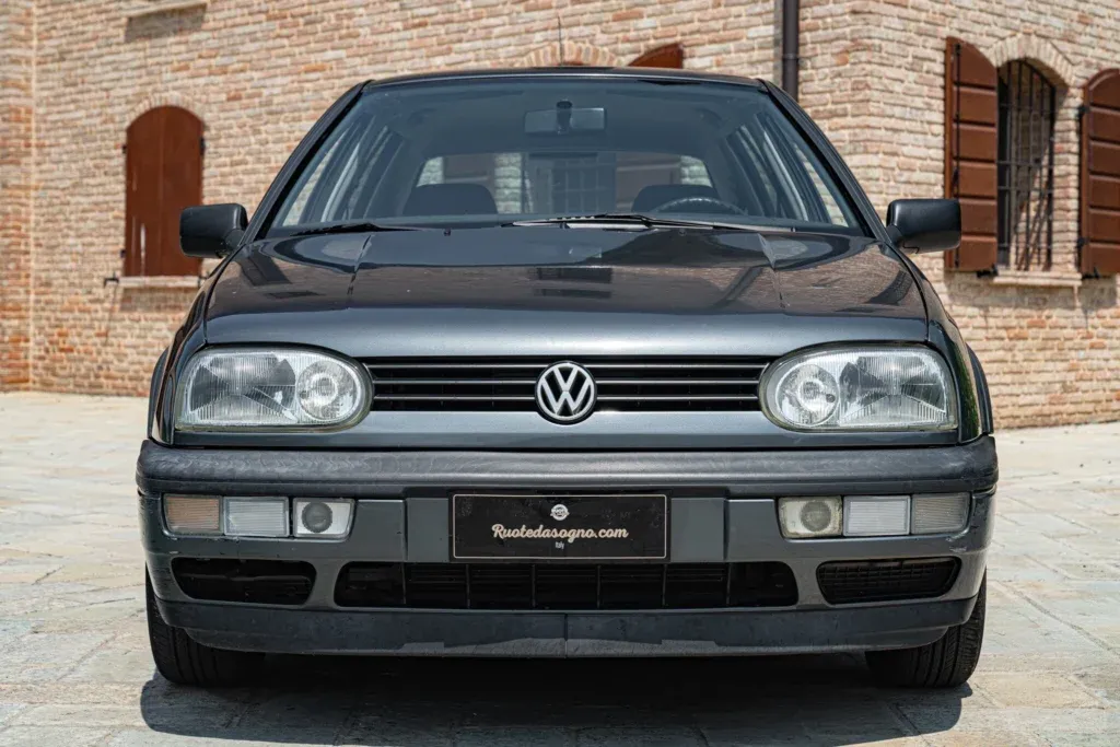Volkswagen Golf for sale | 1997 VOLKSWAGEN GOLF 1.6 ALLESTIMENTO GT - Image 6