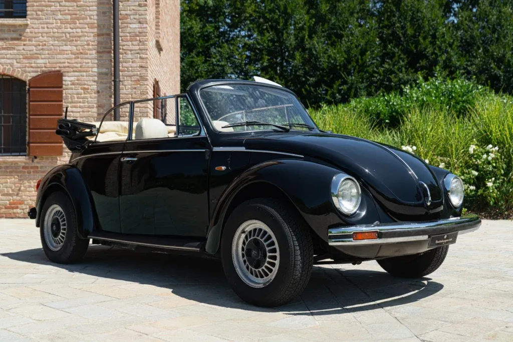 Volkswagen Beetle for sale | 1975 VOLKSWAGEN MAGGIOLONE CABRIOLET 1303 - Image 2