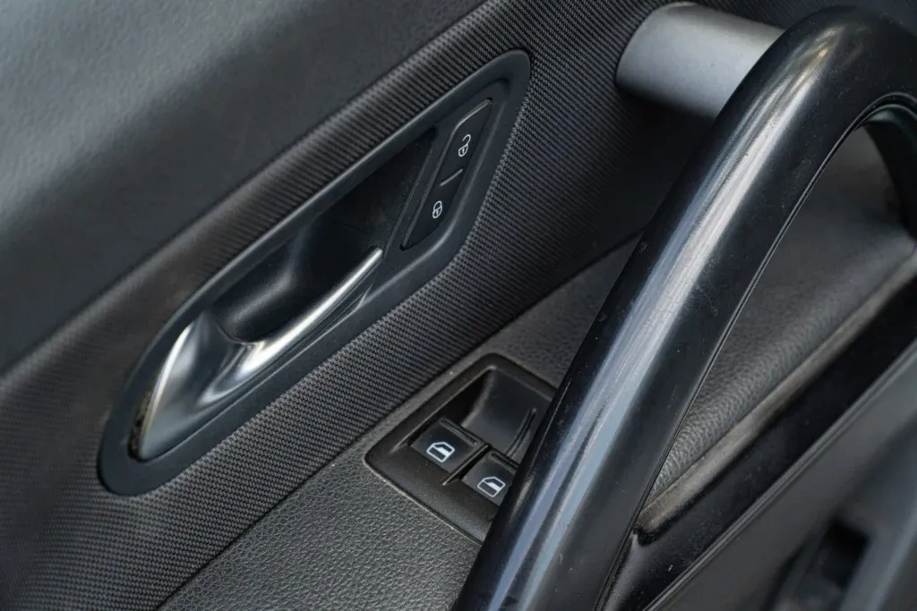 Volkswagen Scirocco for sale | 2009 VOLKSWAGEN SCIROCCO 2.0 TFSI 2.0 R LINE - Image 31