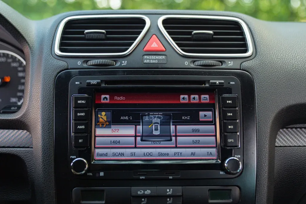 Volkswagen Scirocco for sale | 2009 VOLKSWAGEN SCIROCCO 2.0 TFSI 2.0 R LINE - Image 42